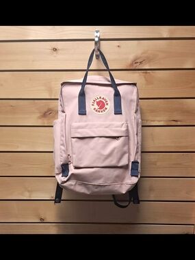 Fjallraven Kanken Backpack in Light Pink with Navy Straps